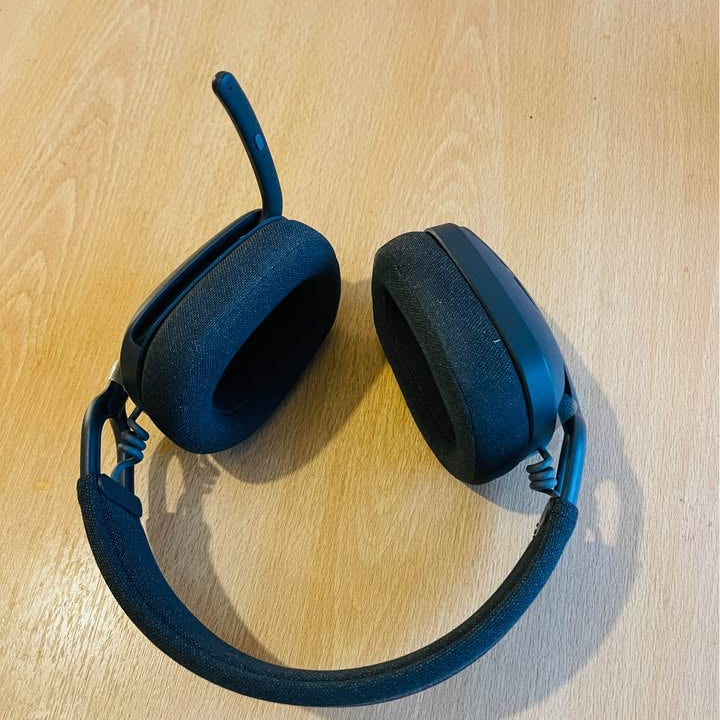 Logitech Zone Vibe 100 Wireless Headphones